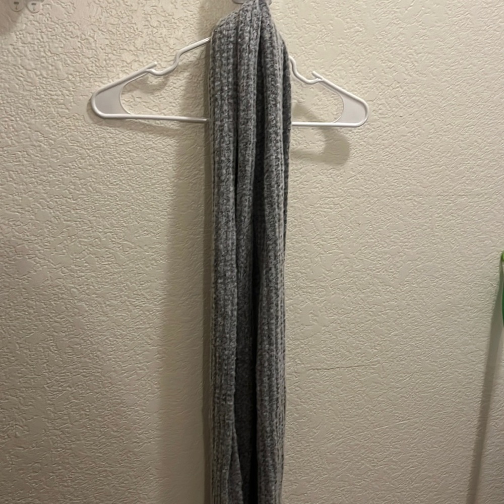Gray scarf